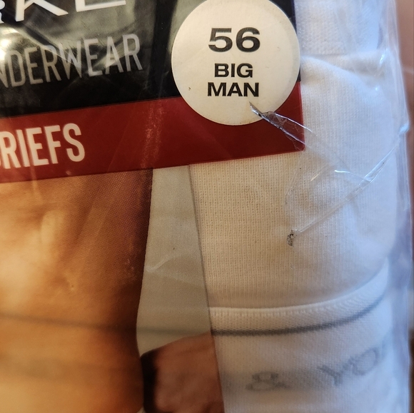 Roundtree & Yorke WHITE Full Cut Briefs 3 Pair/Pack  Sz 56 3PKS. 9 Pairs Total - Picture 3 of 7